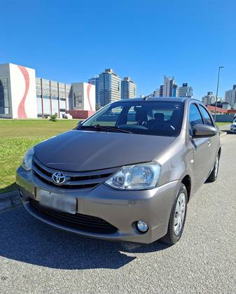TOYOTA ETIOS 1.5 XS SEDAN 16V FLEX 4P AUTOMÁTICO