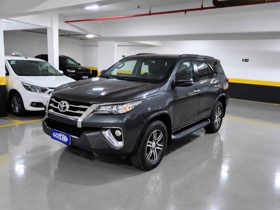 TOYOTA HILUX SW4 2.7 SRV 7 LUGARES 4X2 16V FLEX 4P AUTOMÁTICO