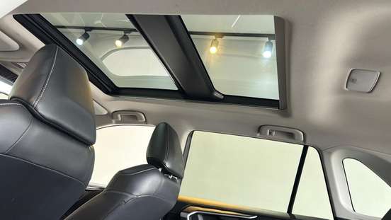TOYOTA-RAV4-2022