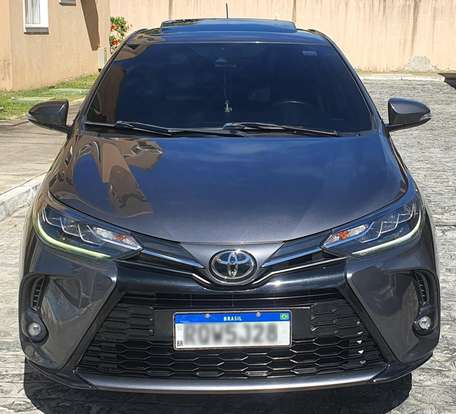 TOYOTA-YARIS-2023