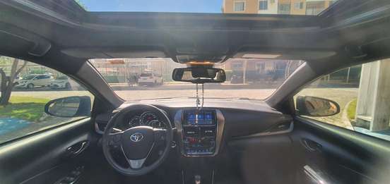 TOYOTA-YARIS-2023