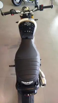TRIUMPH-SPEED 400-2026