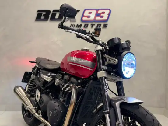 TRIUMPH-SPEED TWIN-2022