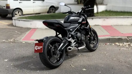TRIUMPH-TRIDENT 660-2025