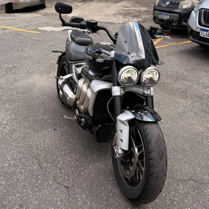 TRIUMPH ROCKET III GT 