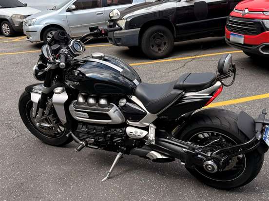 TRIUMPH-ROCKET III GT TRIUMPH-ROCKET III GT-2023