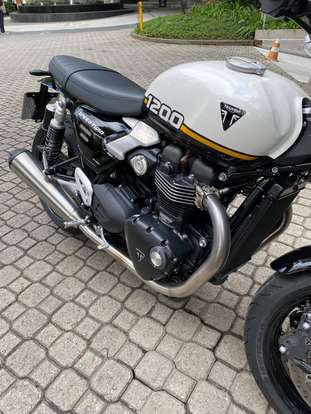 TRIUMPH-SPEED TWIN-2025