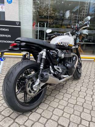 TRIUMPH-SPEED TWIN-2025