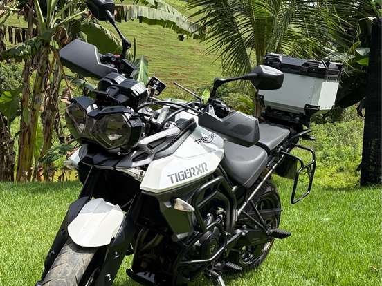 TRIUMPH-TIGER 800 XR TRIUMPH-TIGER 800 XR-2016
