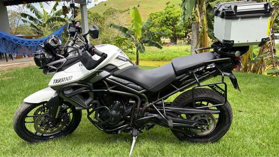 TRIUMPH-TIGER 800 XR-2016