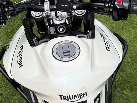 TRIUMPH-TIGER 800 XR TRIUMPH-TIGER 800 XR-2016