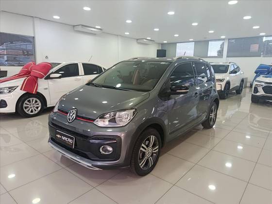 VOLKSWAGEN CROSS UP 1.0 TSI 12V FLEX 4P MANUAL