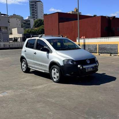 VOLKSWAGEN-CROSSFOX-2009