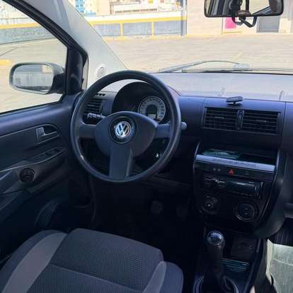 VOLKSWAGEN-CROSSFOX-2009