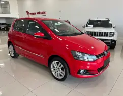 VOLKSWAGEN FOX 1.6 MI HIGHLINE 8V FLEX 4P MANUAL VOLKSWAGEN FOX 1.6 MI HIGHLINE 8V FLEX 4P MANUAL