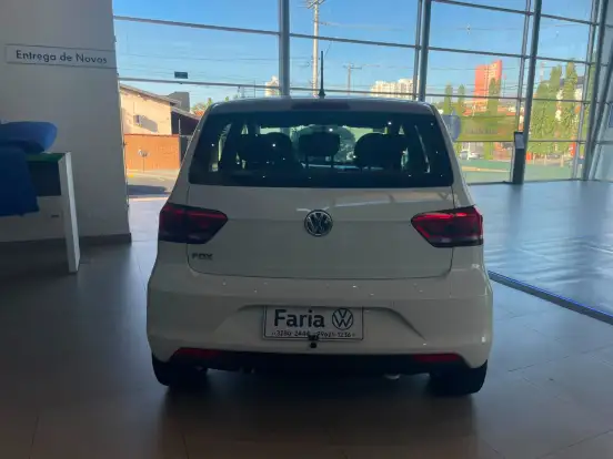 VOLKSWAGEN-FOX-2021