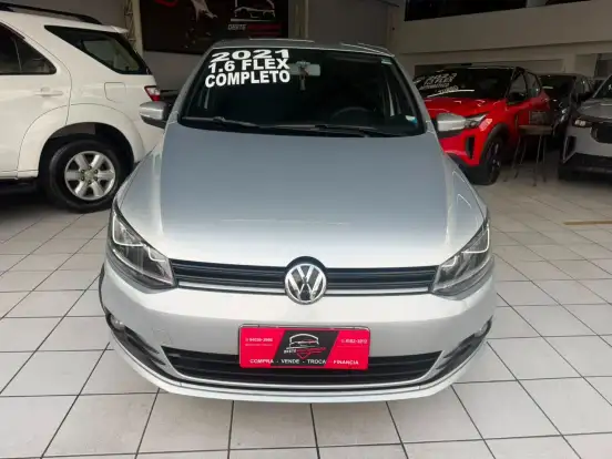 VOLKSWAGEN-FOX-2020