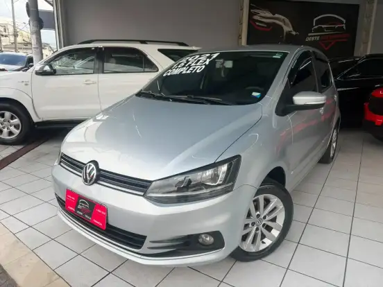VOLKSWAGEN-FOX-2020