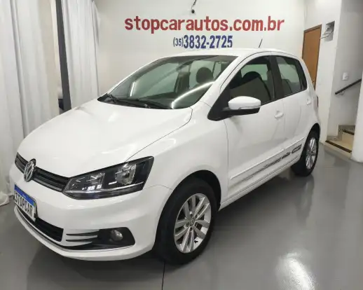 VOLKSWAGEN-FOX-2019