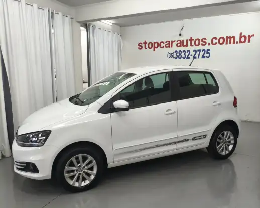 VOLKSWAGEN-FOX-2019