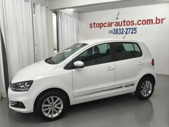 VOLKSWAGEN-FOX-1.6 MSI TOTAL FLEX CONNECT 4P MANUAL VOLKSWAGEN-FOX-2019