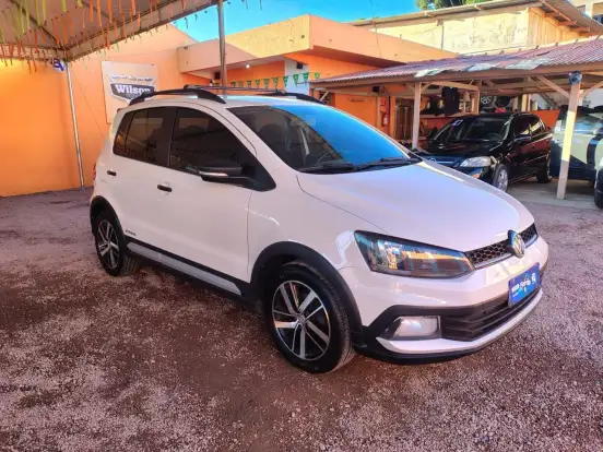 VOLKSWAGEN-FOX-1.6 MSI TOTAL FLEX XTREME 4P MANUAL VOLKSWAGEN-FOX-2019