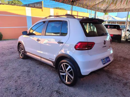 VOLKSWAGEN-FOX-1.6 MSI TOTAL FLEX XTREME 4P MANUAL VOLKSWAGEN-FOX-2019