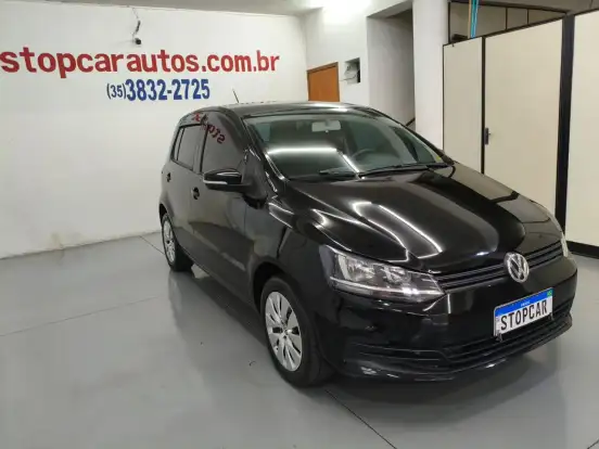 VOLKSWAGEN-FOX-2015