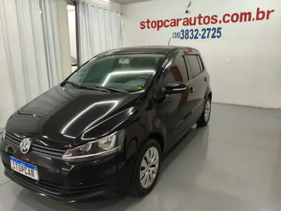 VOLKSWAGEN-FOX-2015