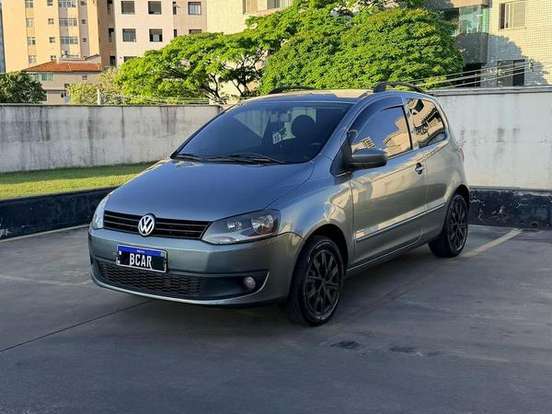 VOLKSWAGEN-FOX-1.0 MI 8V FLEX 2P MANUAL VOLKSWAGEN-FOX-2010