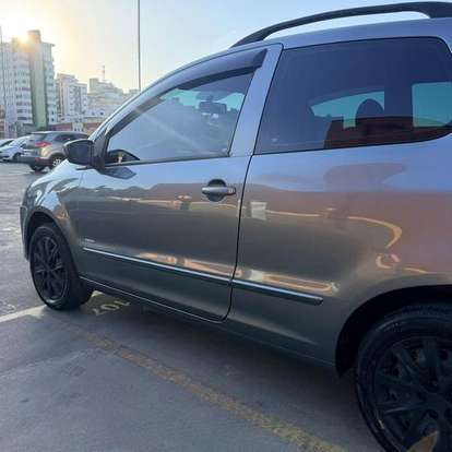 VOLKSWAGEN-FOX-2010