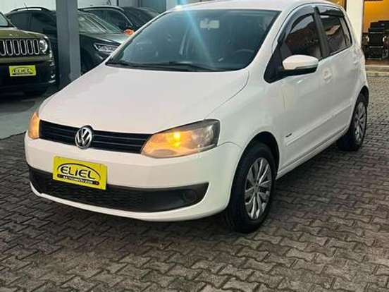 VOLKSWAGEN-FOX-1.0 MI 8V FLEX 4P MANUAL VOLKSWAGEN-FOX-2012