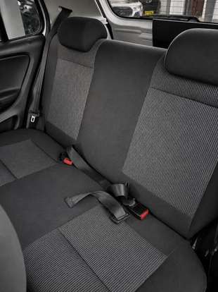 VOLKSWAGEN-FOX-1.0 MI 8V FLEX 4P MANUAL VOLKSWAGEN-FOX-2012