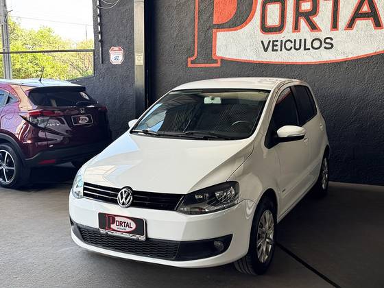 VOLKSWAGEN FOX 1.0 MI TREND 8V FLEX 4P MANUAL