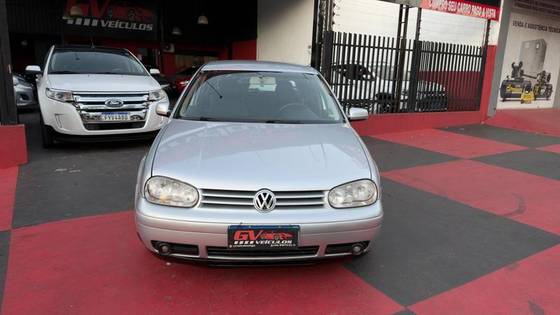 VOLKSWAGEN GOLF 1.6 MI 8V GASOLINA 4P MANUAL