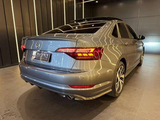 VOLKSWAGEN-JETTA-2019