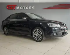 VOLKSWAGEN JETTA 2.0 TSI HIGHLINE 200CV GASOLINA 4P TIPTRONIC VOLKSWAGEN JETTA 2.0 TSI HIGHLINE 200CV GASOLINA 4P TIPTRONIC