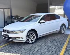 VOLKSWAGEN PASSAT 2.0 16V TSI BLUEMOTION GASOLINA HIGHLINE 4P DSG VOLKSWAGEN PASSAT 2.0 16V TSI BLUEMOTION GASOLINA HIGHLINE 4P DSG
