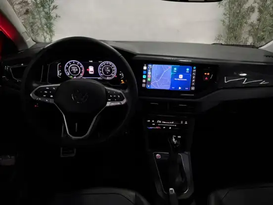 VOLKSWAGEN-POLO-2024