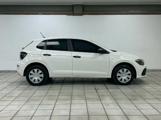 VOLKSWAGEN-POLO-2023