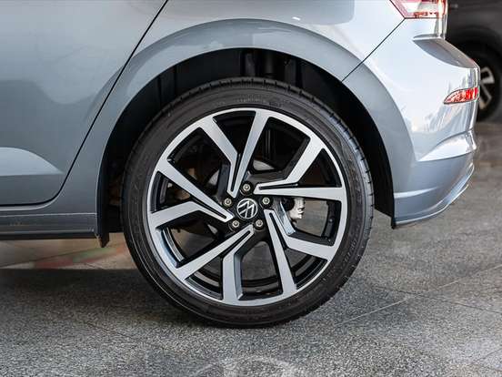 VOLKSWAGEN-POLO-1.4 250 TSI GTS AUTOMÁTICO VOLKSWAGEN-POLO-2023