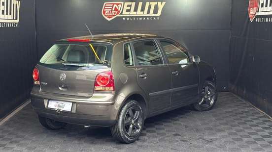 VOLKSWAGEN-POLO-2009