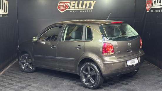 VOLKSWAGEN-POLO-2009