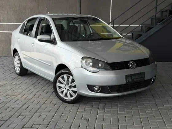 VOLKSWAGEN POLO SEDAN 1.6 MI 8V FLEX 4P MANUAL