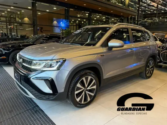 VOLKSWAGEN TAOS 1.4 250 TSI TOTAL FLEX HIGHLINE AUTOMÁTICO