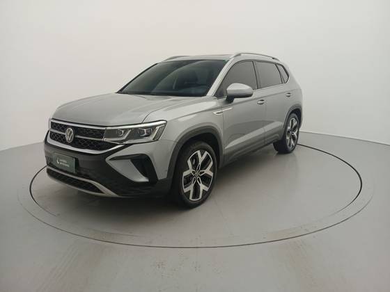 VOLKSWAGEN TAOS 1.4 250 TSI TOTAL FLEX HIGHLINE AUTOMÁTICO