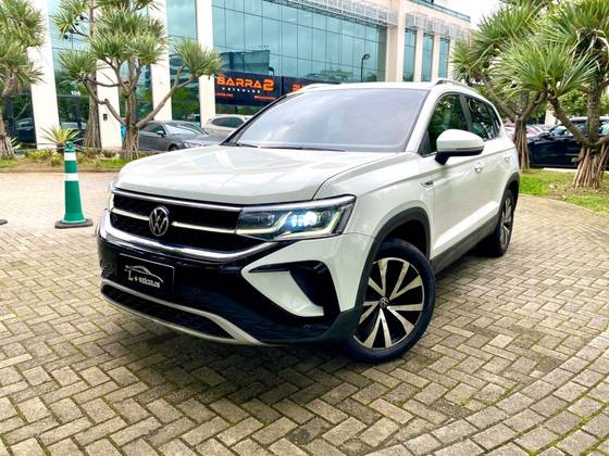 VOLKSWAGEN TAOS 1.4 250 TSI TOTAL FLEX HIGHLINE AUTOMÁTICO