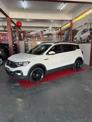 VOLKSWAGEN T-CROSS 1.0 200 TSI TOTAL FLEX SENSE AUTOMÁTICO