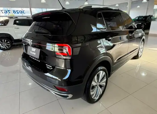VOLKSWAGEN-T-CROSS-1.4 250 TSI TOTAL FLEX HIGHLINE AUTOMÁTICO VOLKSWAGEN-T-CROSS-2019