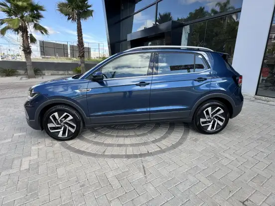 VOLKSWAGEN-T-CROSS-1.4 250 TSI TOTAL FLEX HIGHLINE AUTOMÁTICO VOLKSWAGEN-T-CROSS-2024